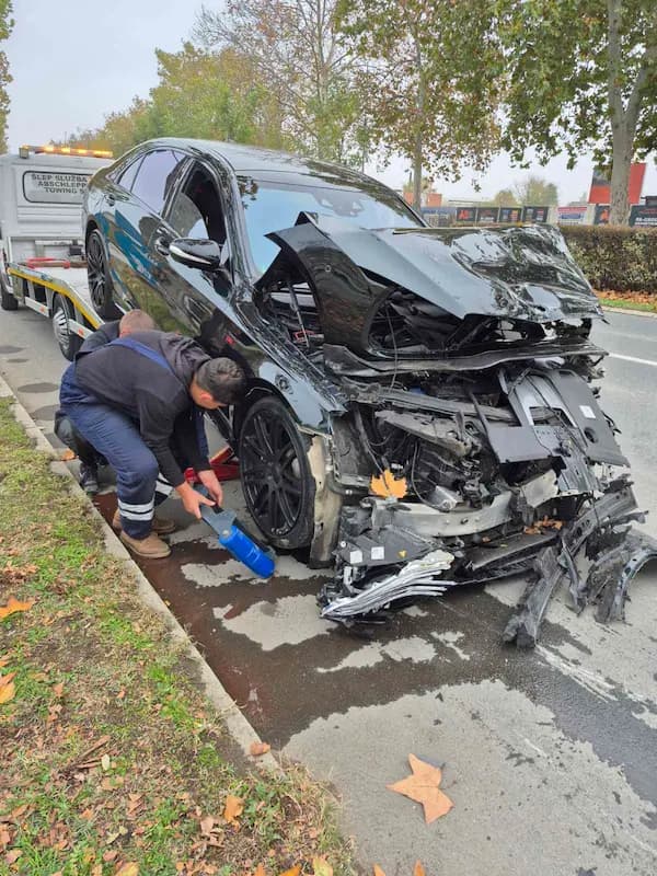 Prevoz havarisanog vozila